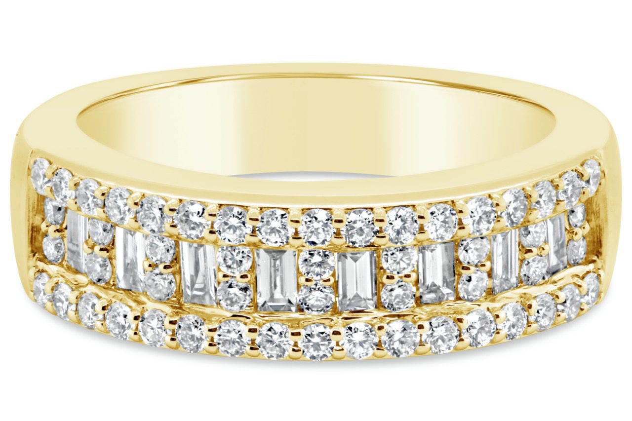 14K Yellow Gold Baguette & Round Diamond Band 0.70carat