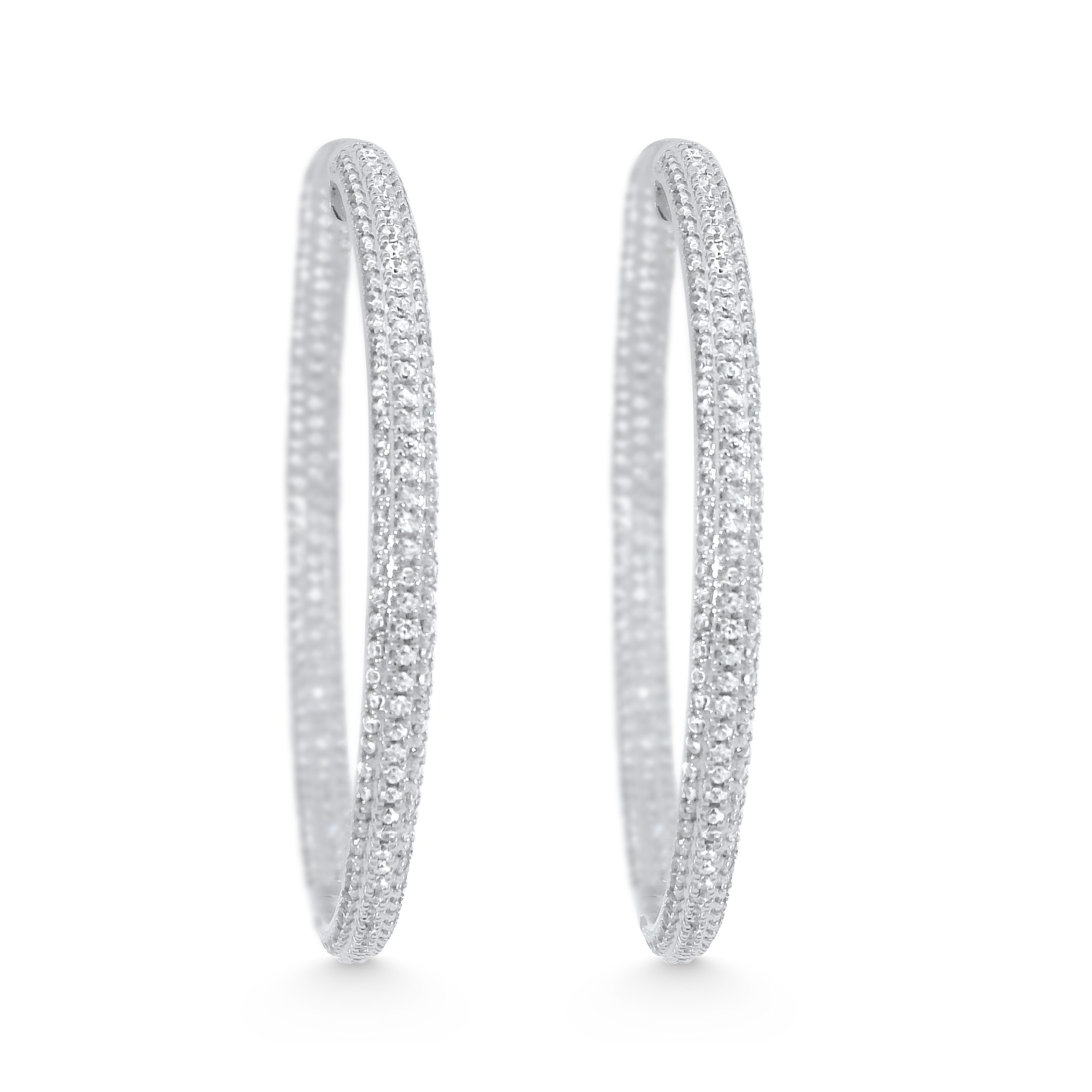 14K White Gold Natural Diamond Milgrain Pavé Hoop Earrings